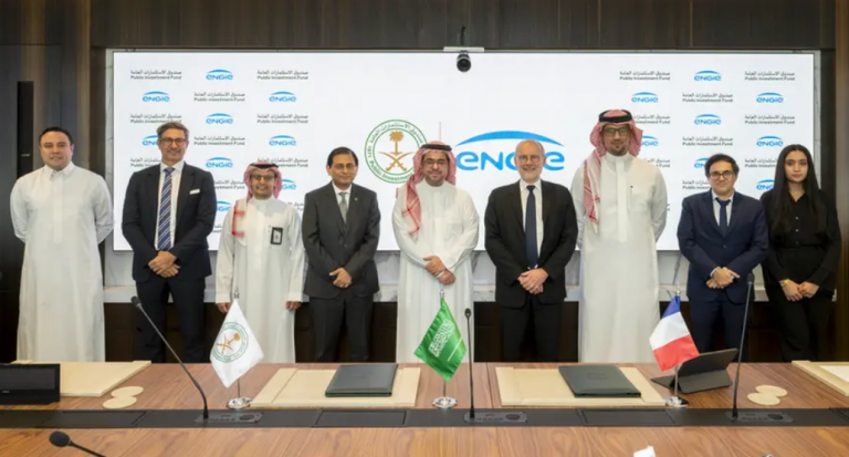 صندوق الاستثمارات العامة وإنجي يوقعان مذكرة تفاهم لتطوير مشروعات الهيدروجين الأخضر في المملكة
