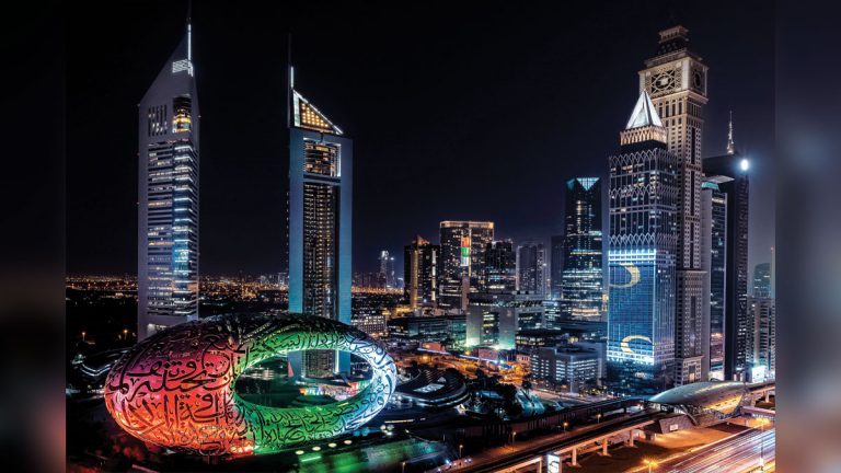 حمدان بن محمد: برؤى محمد بن راشد.. دبي تواصل ترسيخ مكانتها عاصمة للاقتصاد العالمي