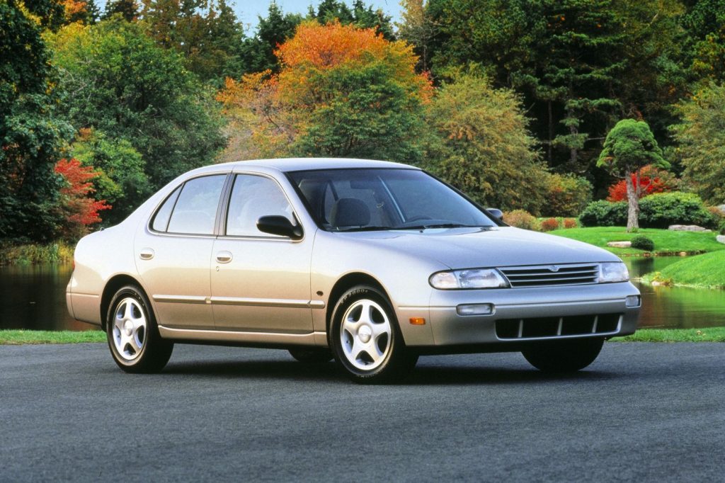 Nissan Altima Generation 1 1997